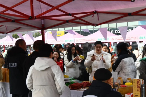 aadb34d1fa694d8faa363d9a71467848_IMG_260